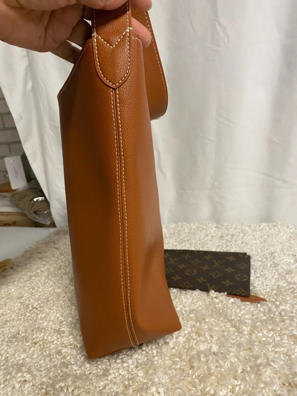 N/A spacious cognac